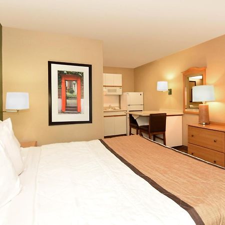 Extended Stay America Select Suites - Raleigh - Research Triangle Park - Hwy 55 Durham Esterno foto