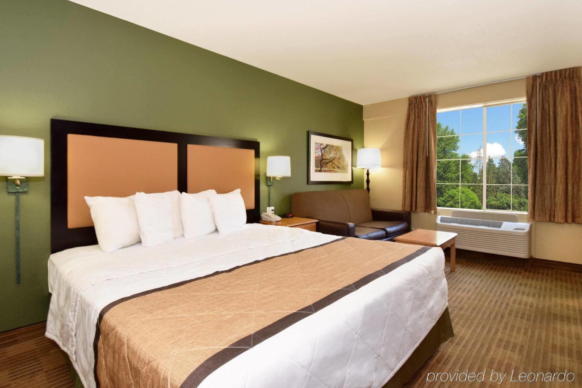 Extended Stay America Select Suites - Raleigh - Research Triangle Park - Hwy 55 Durham Esterno foto