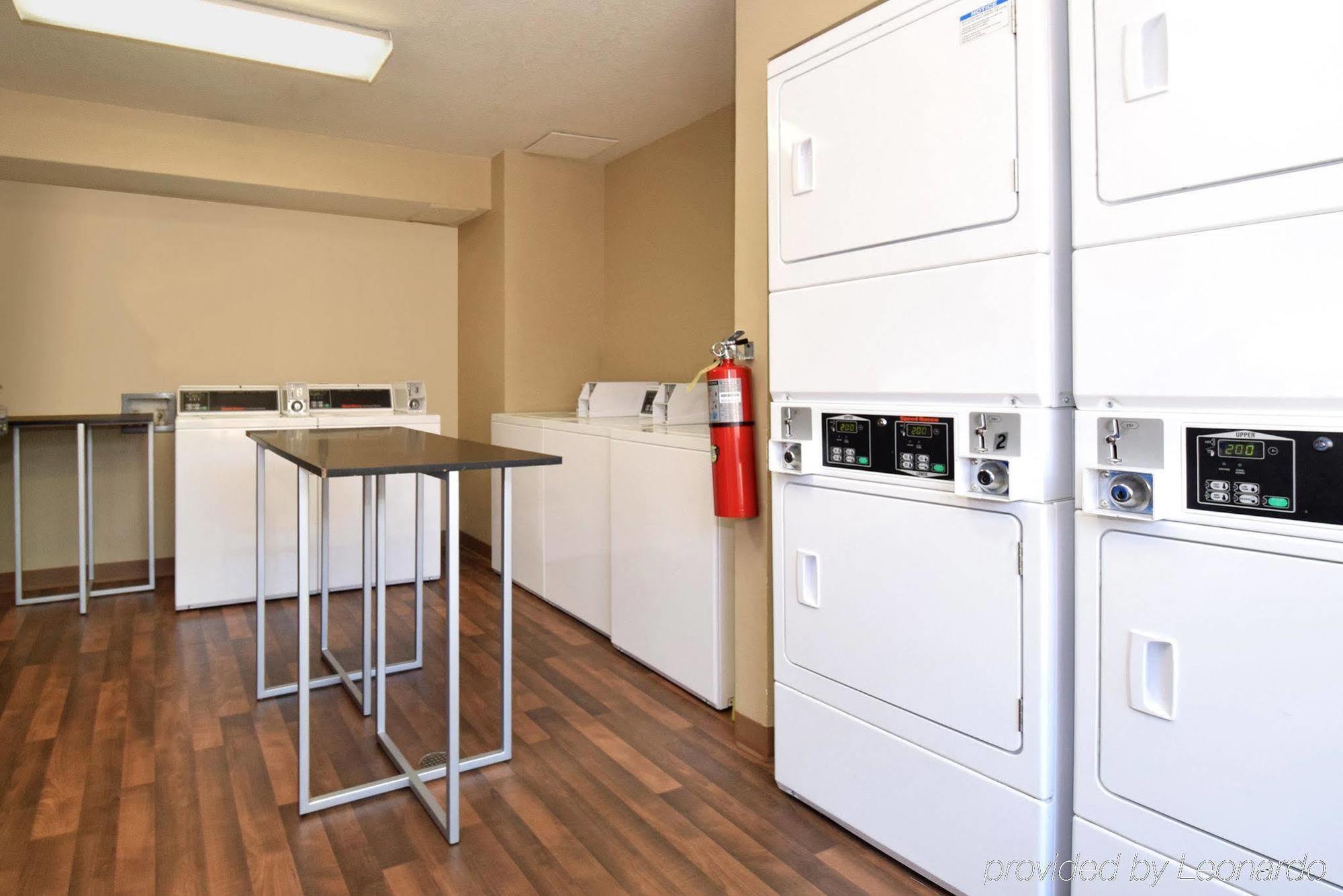 Extended Stay America Select Suites - Raleigh - Research Triangle Park - Hwy 55 Durham Esterno foto